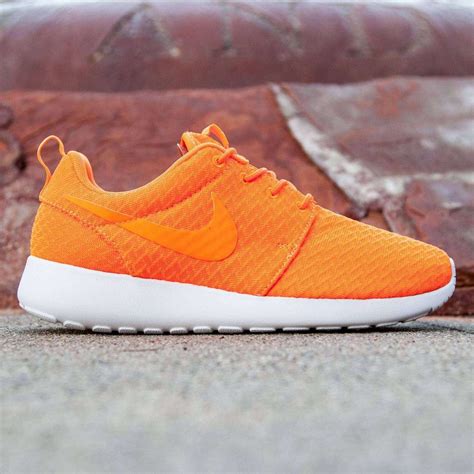 nike damen orange fisch|Womens Orange Shoes .